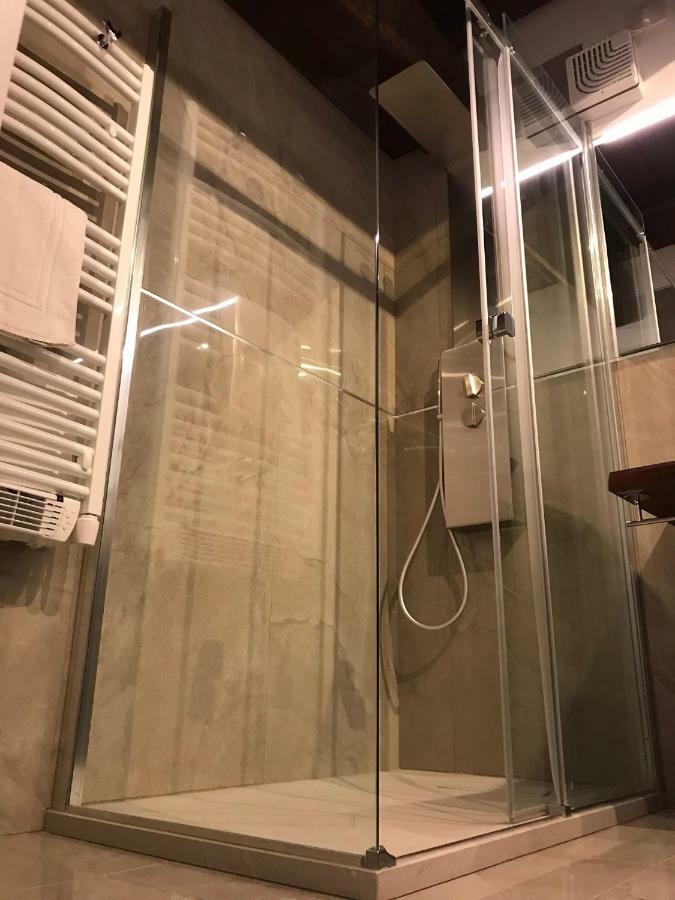 Moderno Affaccio Su Via Mazzini Διαμέρισμα Φεράρα Εξωτερικό φωτογραφία
