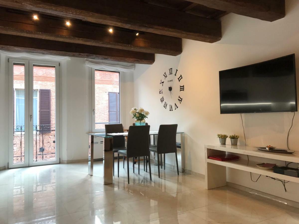 Moderno Affaccio Su Via Mazzini Διαμέρισμα Φεράρα Εξωτερικό φωτογραφία
